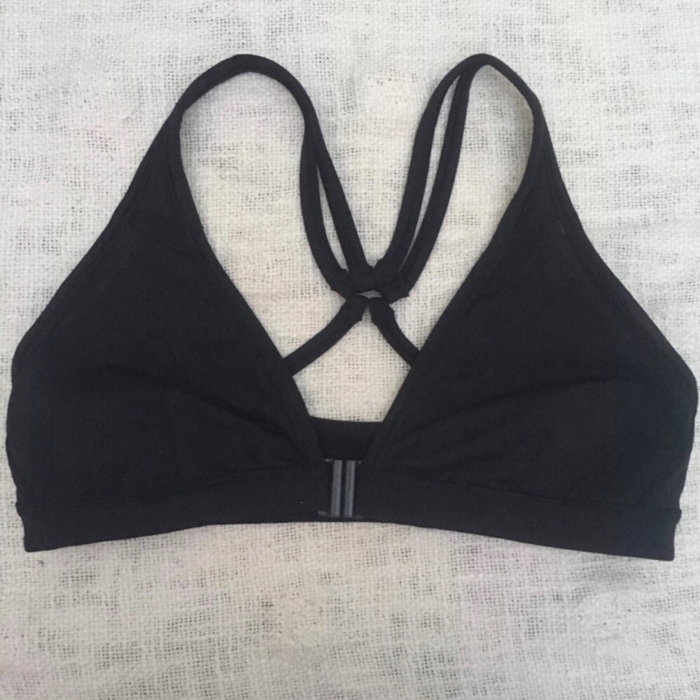 🍋 Lululemon Simply There Triangle bra